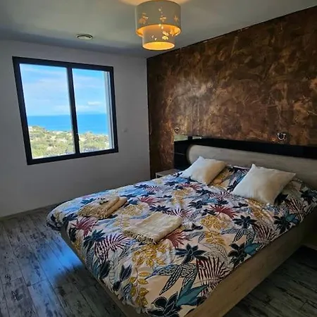 Villa Belle Avec Piscine Et Vue Mer- Village *