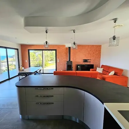 Belle Avec Piscine Et Vue Mer- Village Villa Sisco