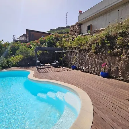 Villa Belle Avec Piscine Et Vue Mer- Village