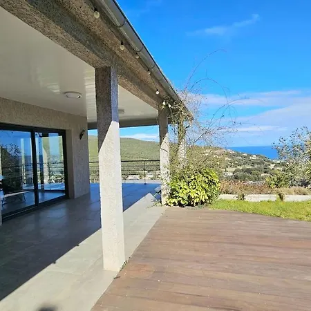 Belle Avec Piscine Et Vue Mer- Village Villa *
