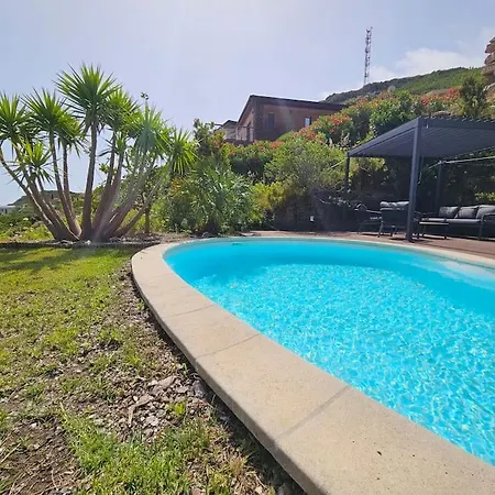 Belle Avec Piscine Et Vue Mer- Village *